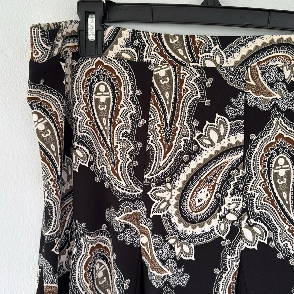 Sami & Jo black green paisley print pleated stretch a-line skirt size XL